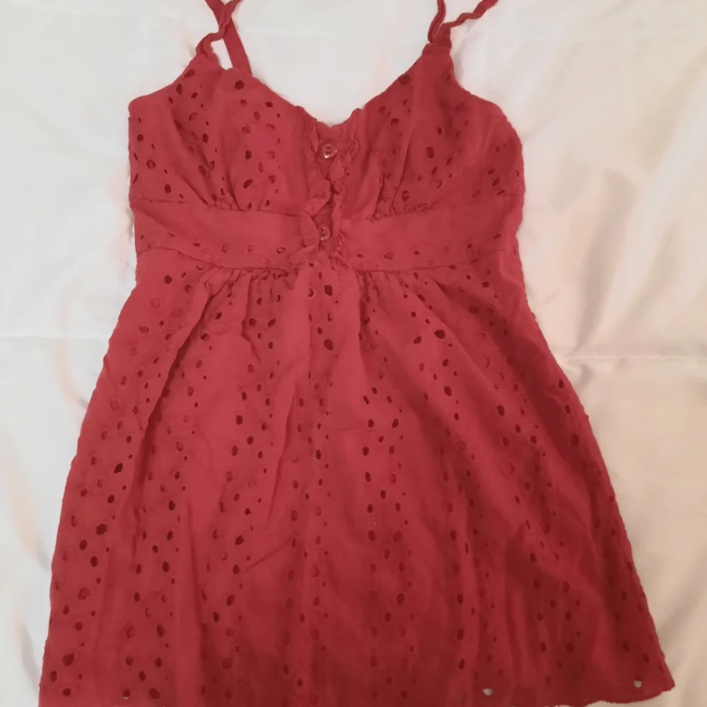 Red Charlotte Russe tank top size M - Picture 1 of 5